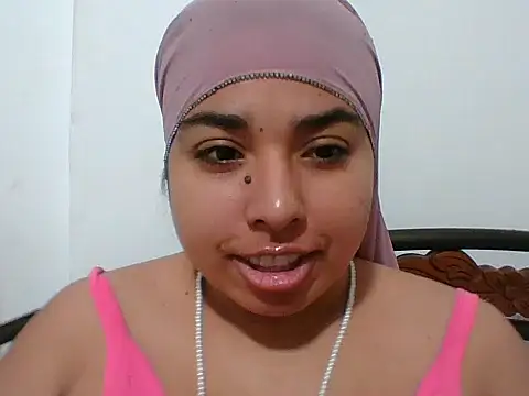 Snapshot of hurrem_had chatting on November 4, 2025, 12:04 pm hurrem had online show from November 4, 2025, 12:04 pm