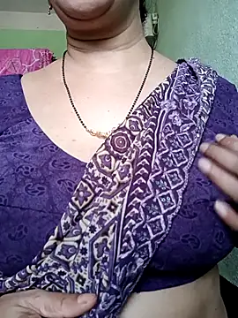 Rosy-B online show from April 17, 2026, 9:56 am