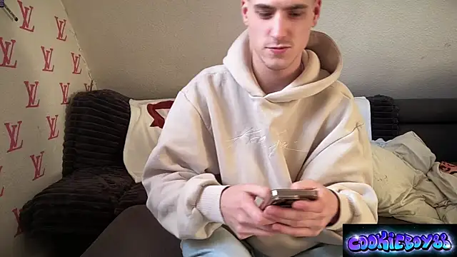 Cookieboy88 online show from February 5, 2025, 2:59 pm