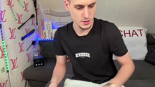 Cookieboy88 online show from February 27, 2026, 4:29 pm