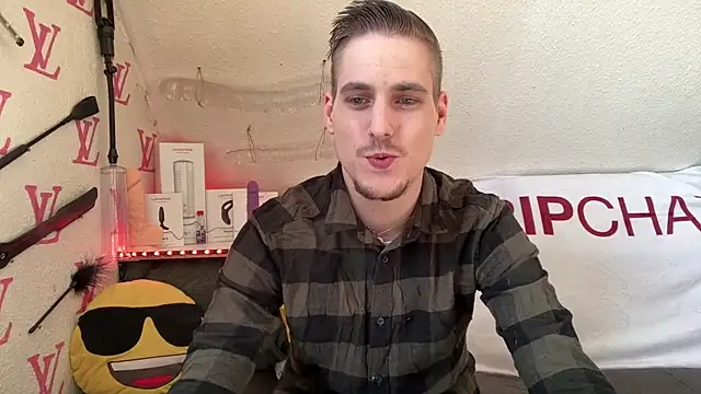 Cookieboy88 online show from March 4, 2026, 1:06 pm