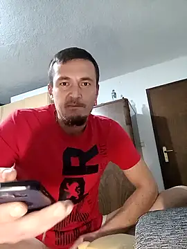 Snapshot of mayk18cm chatting on December 11, 2024, 3:45 am mayk18cm online show from December 11, 2024, 3:45 am