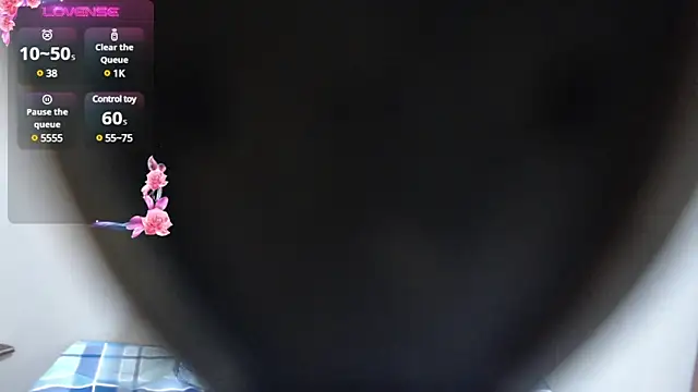 Snapshot of blue_violette_ chatting on December 15, 2024, 4:26 pm blue violette online show from December 15, 2024, 4:26 pm