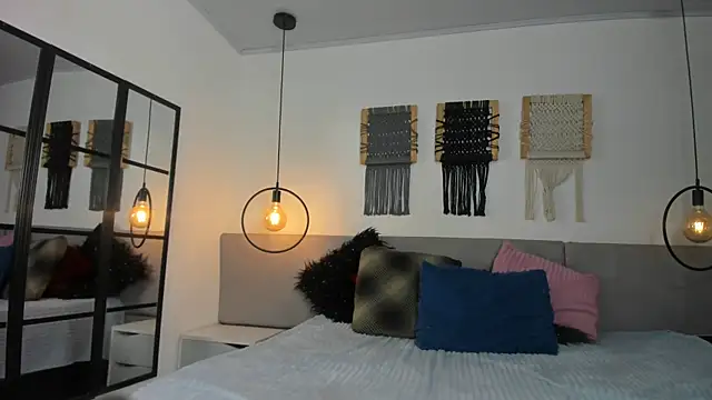 Sweet camille online show from February 21, 2026, 2:23 am