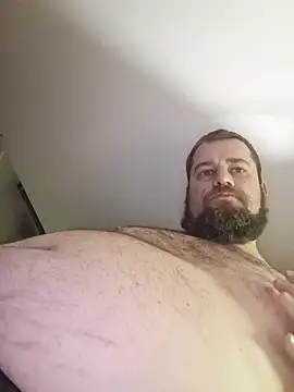 Snapshot of machobear87 chatting on January 13, 2026, 11:21 pm machobear87 online show from January 13, 2026, 11:21 pm