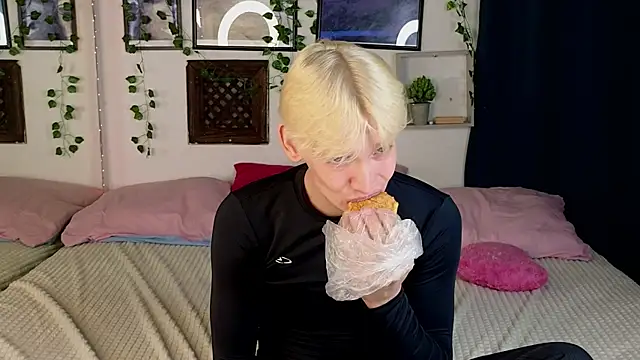 Nick Win online show from January 28, 2025, 2:10 pm