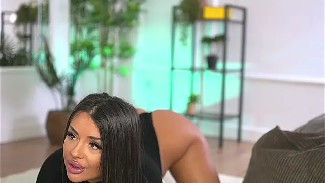 Cherrysweett online show from February 13, 2026, 6:42 am