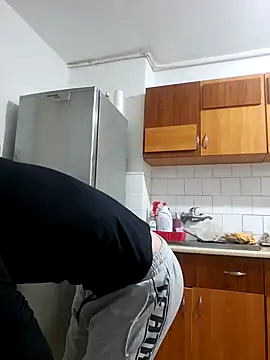 Aian09 online show from January 5, 2025, 3:34 pm