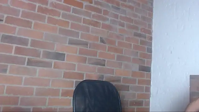 salome  hills1 online show from February 10, 2025, 10:30 pm