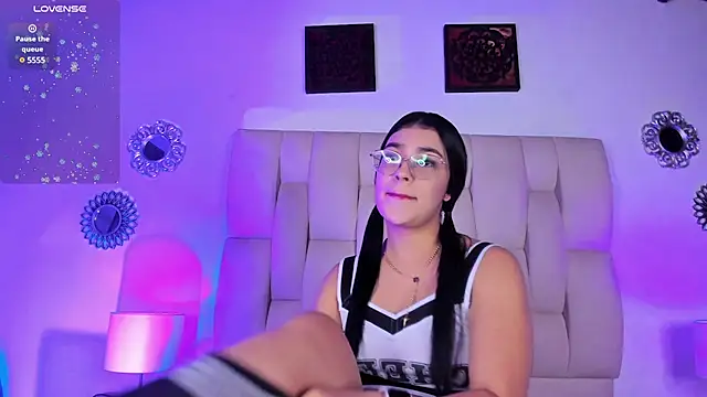 Bianca zaens2 online show from January 2, 2025, 12:03 pm