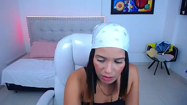 Chiqui milk  online show from January 6, 2025, 10:05 pm