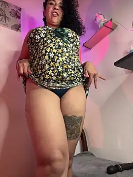 Snapshot of miss_grace_01 chatting on March 20, 2025, 2:40 am miss grace 01 online show from March 20, 2025, 2:40 am