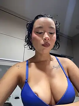 Hips hannah online show from April 23, 2026, 9:50 pm