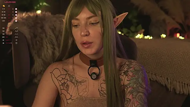 LinaKinky online show from December 16, 2024, 11:44 am