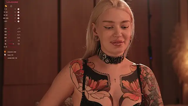 LinaKinky online show from March 8, 2025, 3:13 pm