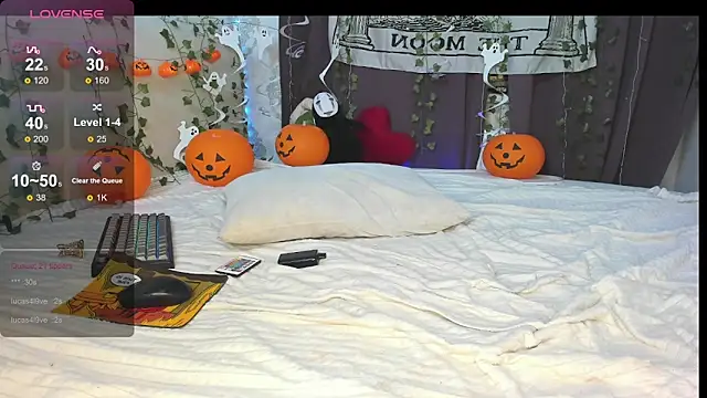 Snapshot of SophiaRyder chatting on October 31, 2025, 1:17 am SophiaRyder online show from October 31, 2025, 1:17 am