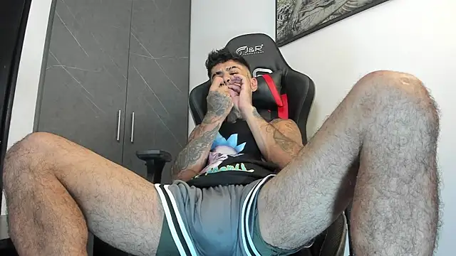 Snapshot of sergiio_mesa27 chatting on September 30, 2025, 12:48 am sergiio mesa27 online show from September 30, 2025, 12:48 am