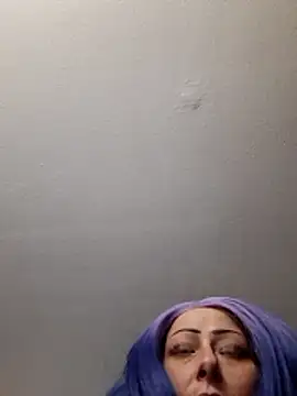badcookie221 online show from May 11, 2026, 3:56 am