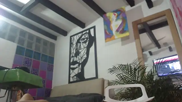 thirstymoonxx online show from June 7, 2026, 4:38 am