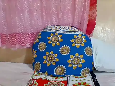 Snapshot of Sexy_Villagegal chatting on February 14, 2025, 11:09 pm Sexy Villagegal online show from February 14, 2025, 11:09 pm