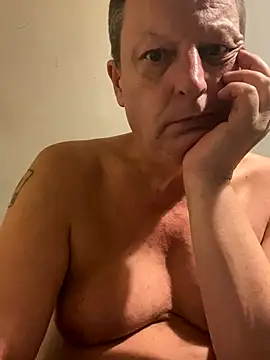 chubbybear2cum online show from October 2, 2025, 3:13 am