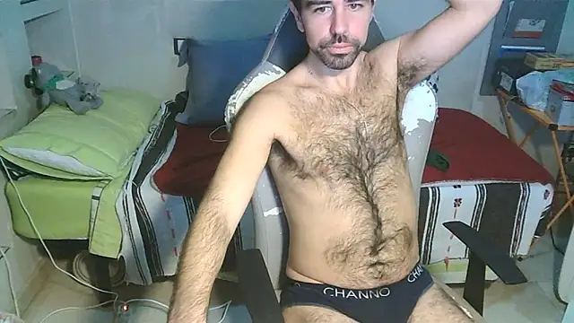 Snapshot of galaudin_3x_ chatting on January 19, 2025, 8:41 pm galaudin 3x online show from January 19, 2025, 8:41 pm