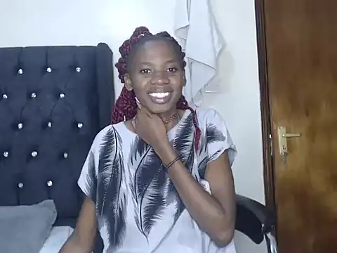 Snapshot of Sexyprecious01 chatting on October 3, 2025, 4:31 am Sexyprecious01 online show from October 3, 2025, 4:31 am