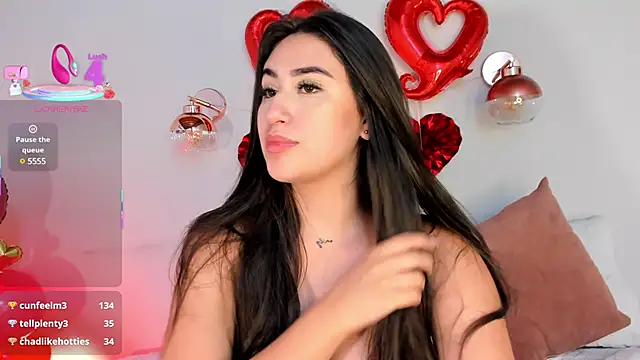 Snapshot of AlissPrince chatting on February 14, 2025, 4:52 pm AlissPrince online show from February 14, 2025, 4:52 pm