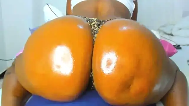 Natasha Spencer online show from March 2, 2026, 4:47 am