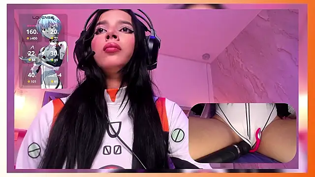 SweetieCloe  online show from March 11, 2026, 9:21 pm