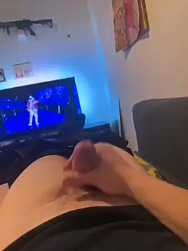 Snapshot of sollzii chatting on March 18, 2025, 10:04 pm sollzii online show from March 18, 2025, 10:04 pm