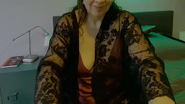 Ella Next Door online show from January 5, 2025, 1:47 pm