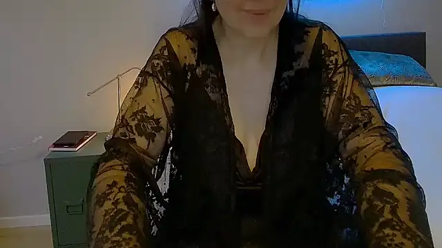 Ella Next Door online show from January 16, 2025, 8:00 am