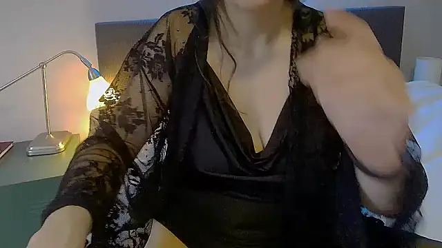 Ella Next Door online show from January 20, 2025, 2:25 pm