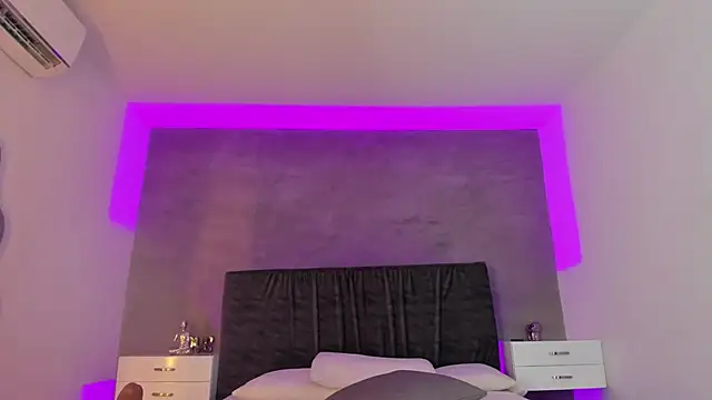 Snapshot of jasminehill_ chatting on March 8, 2025, 9:18 pm jasminehill online show from March 8, 2025, 9:18 pm