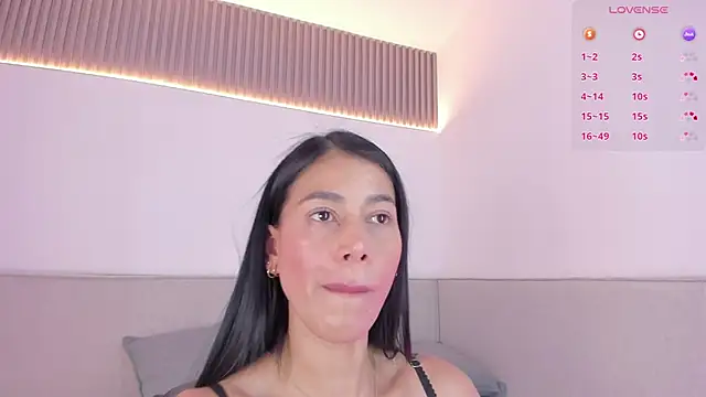 Snapshot of jasminehill_ chatting on October 30, 2025, 7:25 pm jasminehill online show from October 30, 2025, 7:25 pm