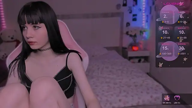 CoddleWeeper  online show from February 4, 2025, 10:32 am