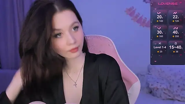 CoddleWeeper  online show from February 3, 2026, 1:05 pm