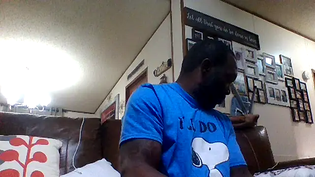 Snapshot of Mrunpredictableyouknow chatting on December 6, 2024, 4:28 pm Mrunpredictableyouknow online show from December 6, 2024, 4:28 pm