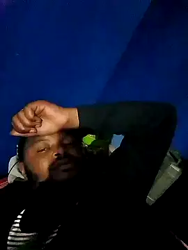 Snapshot of Freaky_Vannahs chatting on October 7, 2025, 9:01 pm Freaky Vannahs online show from October 7, 2025, 9:01 pm