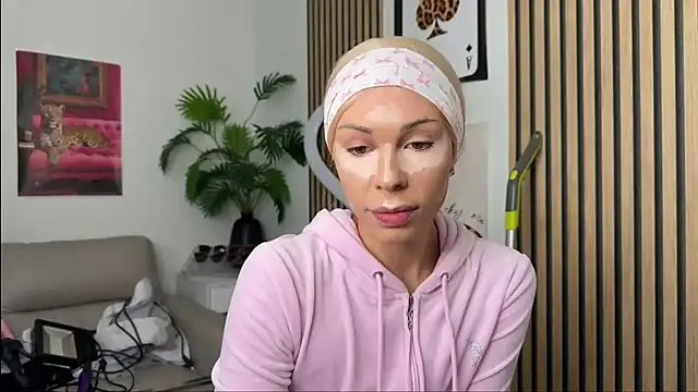 NattyFierros online show from October 26, 2025, 7:31 pm