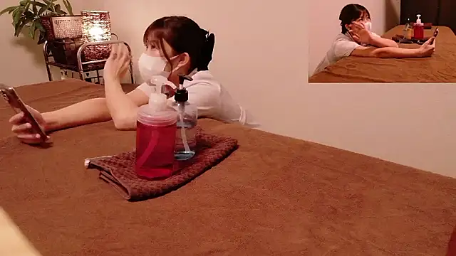 ManaMi-maru online show from December 22, 2025, 12:46 pm