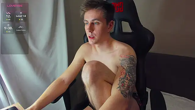 Snapshot of TaisonBrownX chatting on December 5, 2024, 8:00 pm TaisonBrownX online show from December 5, 2024, 8:00 pm