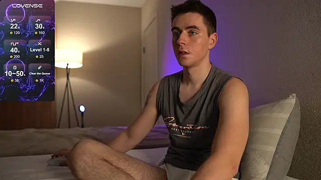 Snapshot of TaisonBrownX chatting on September 23, 2025, 6:44 pm TaisonBrownX online show from September 23, 2025, 6:44 pm