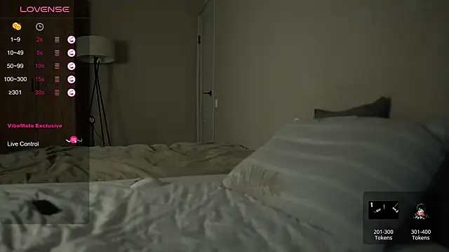 Snapshot of TaisonBrownX chatting on November 13, 2025, 3:05 am TaisonBrownX online show from November 13, 2025, 3:05 am