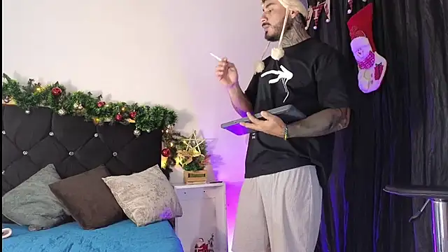 john cartter1 online show from November 14, 2025, 11:09 am