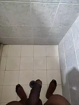 Negrotnt11 online show from December 14, 2025, 11:48 am