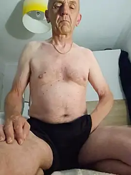mr english50 online show from July 4, 2026, 10:49 pm