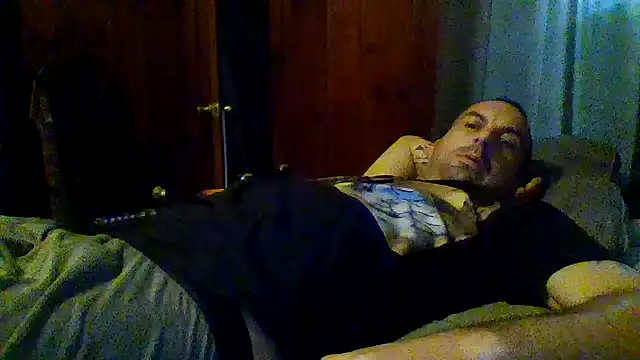 Snapshot of ryan100craige chatting on July 25, 2026, 4:37 pm ryan100craige online show from July 25, 2026, 4:37 pm