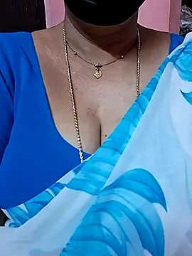 ananya956 online show from December 2, 2025, 2:01 pm